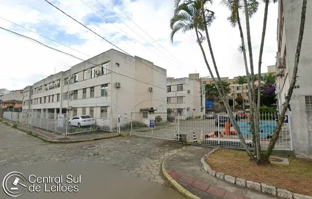 Apartamento nº 34, bloco A-14, no Conjunto Habitacional Itaguaçu, em Florianópolis/SC