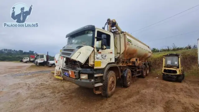 SCANIA/P 420 B8X4