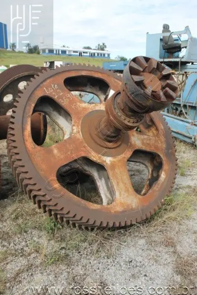 POLIA - Aprox. 3.690Kg