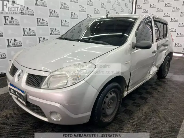 RENAULT/SANDERO EXP 16