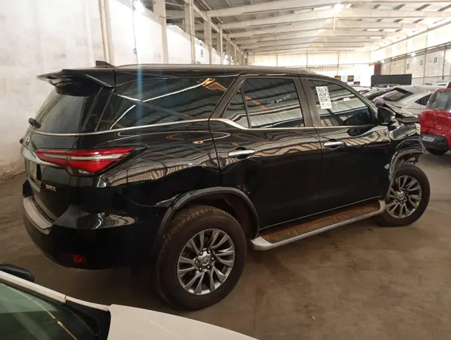 TOYOTA / HILUX SW4 SRX 2.8 4X4 D-4D TB 4P AUT 7L DIESEL 2021/2022