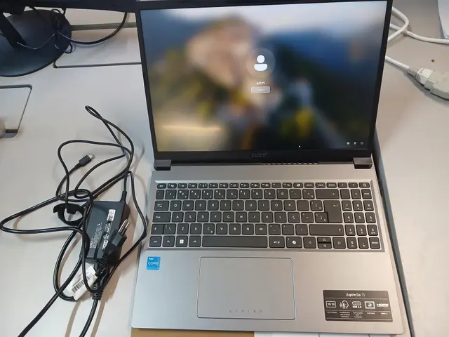 NOTEBOOK ACER ASPIRE GO AG15-51P-39MU CORE I3 8GB RAM SSD 256GB