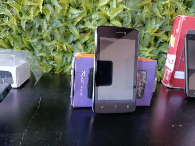 DIVERSOS CELULARES-DEFEITOS FUNCIONAIS.