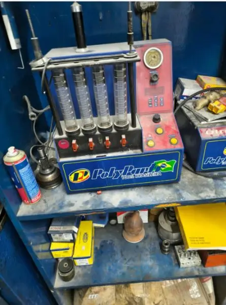 máquina de limpeza e ultrassom de bicos