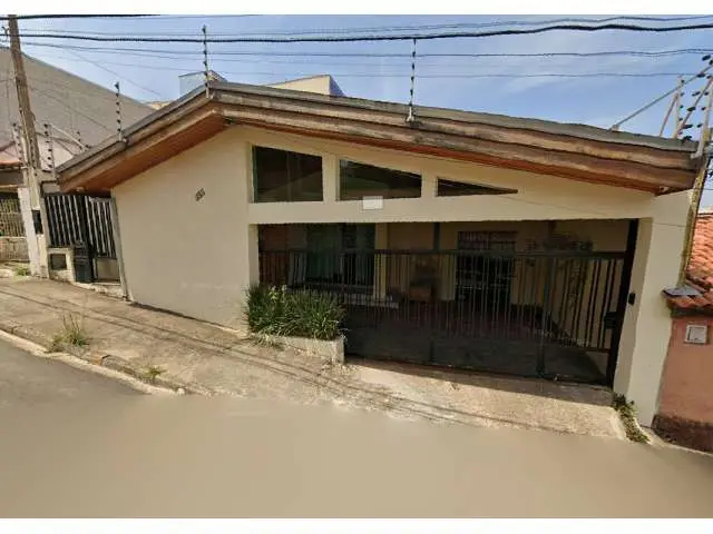 Casa c/ 250m² em Sorocaba/SP