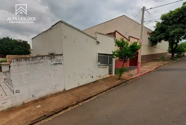 Casa à Venda