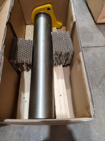 Lote de pino komatsu